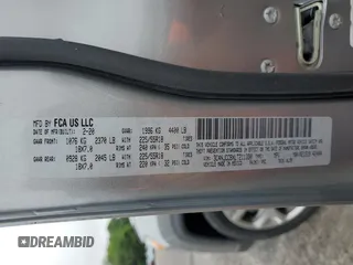 2020 Jeep Compass Limited z VIN 3C4NJCCBXLT211330, wystawiony jako Copart lot #56938845 z przebiegiem 98 968 mil mil oraz Szkoda całkowita • Salvage title. Historia ofert i sprzedaży dostępna na DreamBid. Obrazek 13.