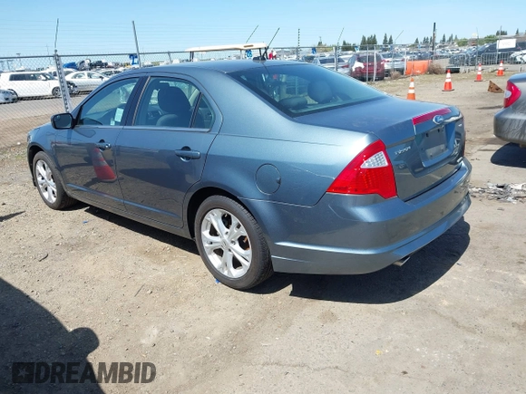 2012 Ford Fusion SE z VIN 3FAHP0HG9CR138274, wystawiony jako IAAI lot #41970444 z przebiegiem 105 707 mil mil oraz . Historia ofert i sprzedaży dostępna na DreamBid. Obrazek 3.