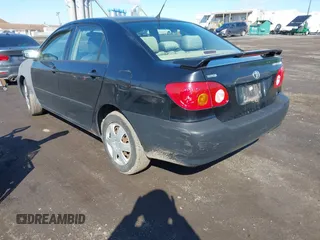 2007 Toyota Corolla CE with VIN JTDBR32E970109561, listed as a IAAI auction lot 41992222 with 199,407 mi miles. Bid and sale history available at carsss.com. Image 3.