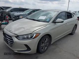 2018 Hyundai Elantra SEL z VIN 5NPD84LF4JH358837, wystawiony jako IAAI lot #42158320 z przebiegiem 111 682 mil mil oraz . Historia ofert i sprzedaży dostępna na DreamBid. Obrazek 17.