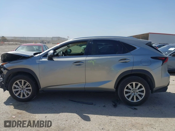 2020 Lexus NX 300 z VIN JTJDARBZ4L2171323, wystawiony jako IAAI lot #41814547 z przebiegiem 42 758 mil mil oraz . Historia ofert i sprzedaży dostępna na DreamBid. Obrazek 14.