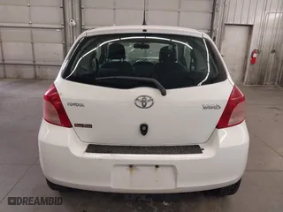 2008 Toyota Yaris with VIN JTDJT923885192256, listed as a IAAI auction lot 42014374 with 126,860 mi miles. Bid and sale history available at carsss.com. Image 17.