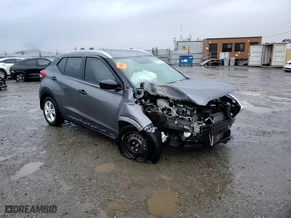 2019 Nissan Kicks S with VIN 3N1CP5CU1KL516428, listed as a Copart auction lot 44190445 with 91,320 mi miles and Salvage Title. Bid and sale history available at carsss.com. Image 11.