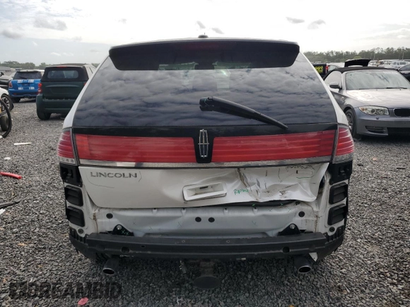 2010 Lincoln MKX with VIN 2LMDJ8JC7ABJ33165, listed as a Copart auction lot 52078895 with 72,079 mi miles and Salvage Title. Bid and sale history available at carsss.com. Image 6.