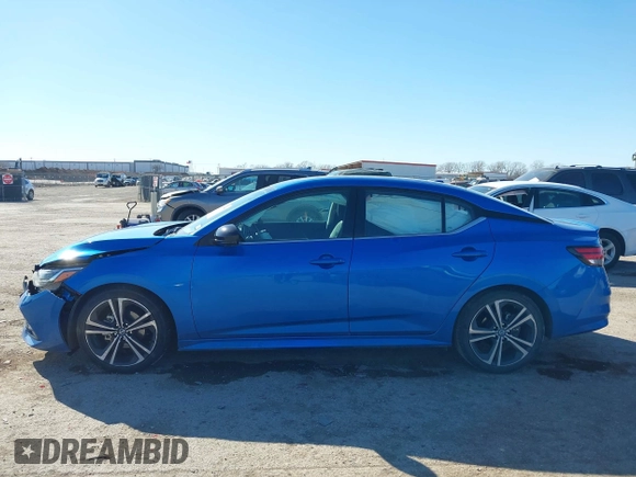 2020 Nissan Sentra SR with VIN 3N1AB8DVXLY313492, listed as a IAAI auction lot 41682275 with 33,024 mi miles and . Bid and sale history available at DreamBid. Image 14.