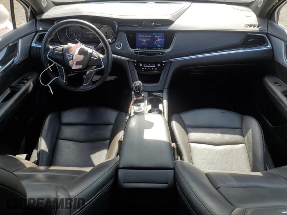 2023 Cadillac XT5 FWD Premium Luxury z VIN 1GYKNCR45PZ160005, wystawiony jako Copart lot #59147325 z przebiegiem 70 322 mil mil oraz Szkoda całkowita • Salvage title. Historia ofert i sprzedaży dostępna na DreamBid. Obrazek 8.