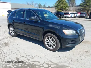 2012 Audi Q5 2.0T Premium with VIN WA1CFAFP3CA126805, listed as a IAAI auction lot 41942429 with 186,880 mi miles. Bid and sale history available at carsss.com. Image 1.