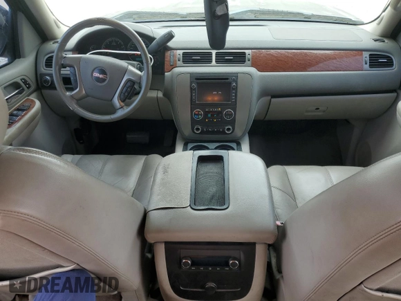 2008 GMC Sierra 1500 SLT z VIN 2GTEC13YX81130632, wystawiony jako Copart lot #55159455 z przebiegiem 181 375 mil mil oraz Szkoda całkowita • Salvage title. Historia ofert i sprzedaży dostępna na DreamBid. Obrazek 8.