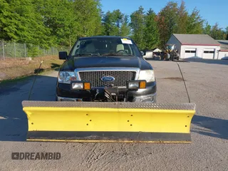 2004 Ford F-150 XLT с VIN 1FTPX14584NA70537, выставлен на аукционе IAAI как лот 42342109 с пробегом 254 039 миль миль и . История ставок и продаж доступна на DreamBid. Изображение 13.