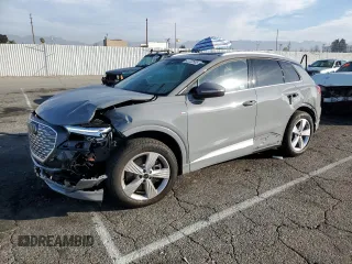 2024 Audi Q4 e-tron Premium Plus with VIN WA1LUBFZ2RP037794, listed as a Copart auction lot 42722505 with 2,471 mi miles and Salvage Title. Bid and sale history available at DreamBid. Image 1.
