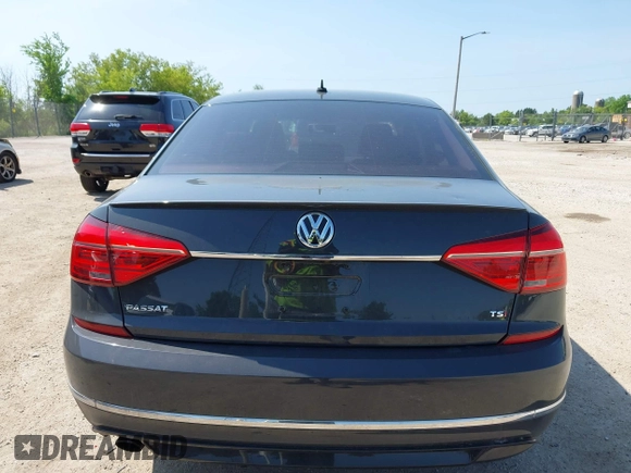 2016 Volkswagen Passat S with VIN 1VWAT7A31GC035276, listed as a IAAI auction lot 42525661 with 112,292 mi miles and . Bid and sale history available at DreamBid. Image 16.