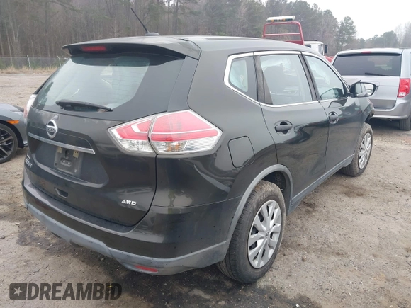 2016 Nissan Rogue SV with VIN KNMAT2MV6GP665869, listed as a IAAI auction lot 41800334 with 141,721 mi miles. Bid and sale history available at carsss.com. Image 4.
