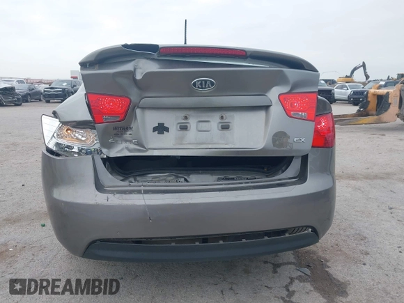 2012 Kia Forte EX with VIN KNAFU4A29C5592525, listed as a IAAI auction lot 41918436 with 190,213 mi miles. Bid and sale history available at carsss.com. Image 16.