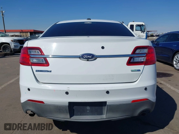 2013 Ford Police Interceptor z VIN 1FAHP2M82DG132383, wystawiony jako IAAI lot #41851540 z przebiegiem 172 639 mil mil oraz . Historia ofert i sprzedaży dostępna na DreamBid. Obrazek 16.