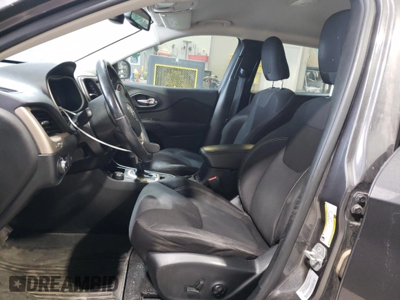 2015 Jeep Cherokee Latitude with VIN 1C4PJMCS7FW504728, listed as a Copart auction lot 81674984 with 144,342 mi miles and Salvage Title. Bid and sale history available at carsss.com. Image 7.