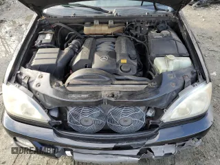 2003 Mercedes-Benz M 350 z VIN 4JGAB57E83A432777, wystawiony jako Copart lot #45981795 z przebiegiem 155 900 mil mil oraz Szkoda całkowita • Salvage title. Historia ofert i sprzedaży dostępna na DreamBid. Obrazek 14.