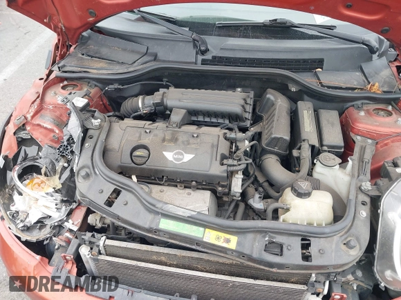 2011 MINI Hardtop with VIN WMWSU3C50BT094756, listed as a IAAI auction lot 42403084 with 52,701 mi miles and . Bid and sale history available at DreamBid. Image 10.