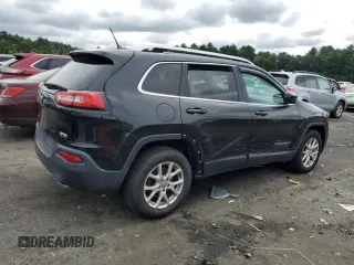 2014 Jeep Cherokee Latitude with VIN 1C4PJMCS2EW260064, listed as a Copart auction lot 64789614 with 201,358 mi miles and Salvage Title. Bid and sale history available at carsss.com. Image 3.