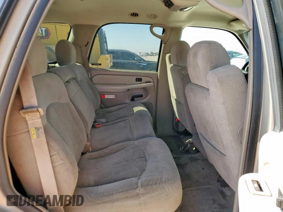 2002 Chevrolet Tahoe LS with VIN 1GNEC13T02R130570, listed as a Copart auction lot 61617185 with 166,467 mi miles and Clean title. Bid and sale history available at DreamBid. Image 11.