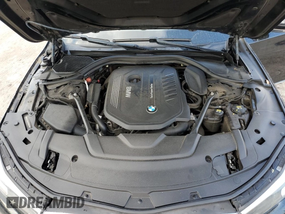 2018 BMW 7 Series 740i with VIN WBA7E2C54JG742927, listed as a Copart auction lot 70306082 with 69,735 mi miles. Bid and sale history available at carsss.com. Image 12.