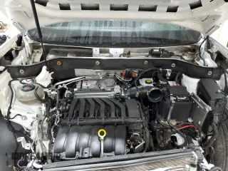 2018 Volkswagen Atlas SEL Premium z VIN 1V2NR2CA6JC577450, wystawiony jako Copart lot #64202745 z przebiegiem 50 195 mil mil oraz Szkoda całkowita • Salvage title. Historia ofert i sprzedaży dostępna na DreamBid. Obrazek 12.