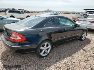 2005 Mercedes-Benz CLK-Class 3.2L with VIN WDBTJ65J65F122279, listed as a Copart auction lot 44010615 with 216,416 mi miles and Clean Title. Bid and sale history available at carsss.com. Image 3.