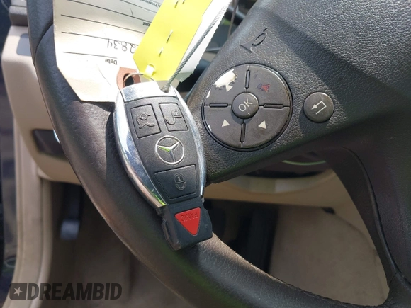 2010 Mercedes-Benz C 300 Sport с VIN WDDGF5EB4AR108712, выставлен на аукционе IAAI как лот 42399161 с пробегом 132 017 миль миль и . История ставок и продаж доступна на DreamBid. Изображение 11.