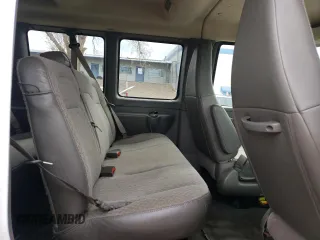 2018 Chevrolet Express Passenger LT с VIN 1GAZGPFG0J1280071, выставлен на аукционе Copart как лот 44277365 с пробегом 141 364 миль миль и Списание • Salvage title. История ставок и продаж доступна на DreamBid. Изображение 12.