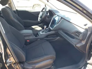 2023 Subaru Legacy Premium z VIN 4S3BWAF65P3008337, wystawiony jako IAAI lot #41847781 z przebiegiem 28 553 mil mil oraz . Historia ofert i sprzedaży dostępna na DreamBid. Obrazek 5.