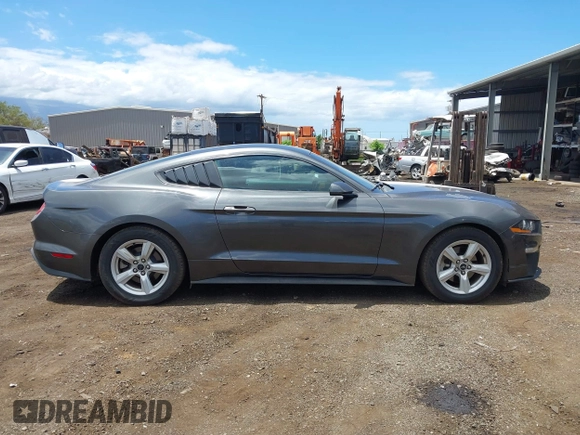 2018 Ford Mustang EcoBoost with VIN 1FA6P8TH0J5123717, listed as a IAAI auction lot 42542683 with 101,729 mi miles and . Bid and sale history available at DreamBid. Image 13.