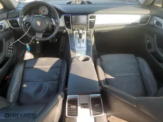 2010 Porsche Panamera S with VIN WP0AB2A76AL062427, listed as a Copart auction lot 70649784 with 103,955 mi miles and Salvage Title. Bid and sale history available at carsss.com. Image 8.
