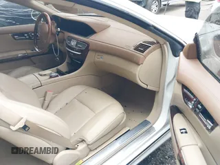 2009 Mercedes-Benz CL-Class 5.5L V8 with VIN WDDEJ86X99A022727, listed as a IAAI auction lot 40302865 with 90,217 mi miles. Bid and sale history available at carsss.com. Image 5.