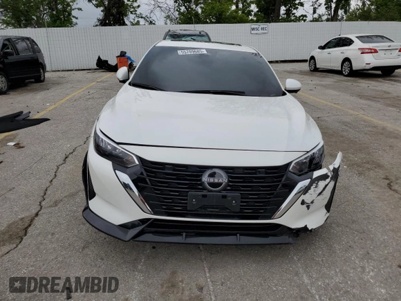 2024 Nissan Sentra SV z VIN 3N1AB8CV6RY311278, wystawiony jako Copart lot #55789685 z przebiegiem 13 029 mil mil oraz Szkoda całkowita • Salvage title. Historia ofert i sprzedaży dostępna na DreamBid. Obrazek 5.