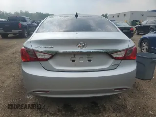 2012 Hyundai Sonata SE z VIN 5NPEC4AC3CH489045, wystawiony jako Copart lot #57980785 z przebiegiem 241 729 mil mil oraz Czysty tytuł • Clean title. Historia ofert i sprzedaży dostępna na DreamBid. Obrazek 6.