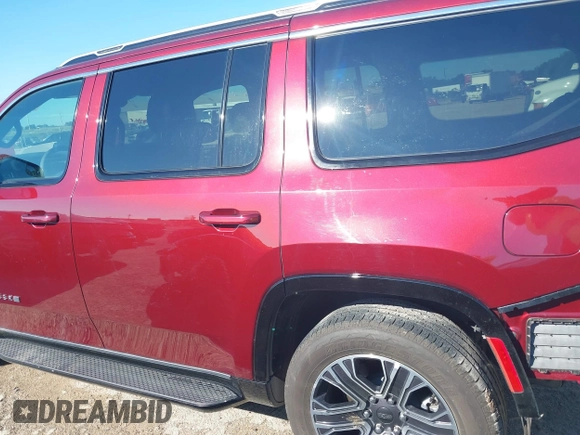 2024 Jeep Wagoneer Series II with VIN 1C4SJUBP2RS177139, listed as a IAAI auction lot 42224164 with 31,229 mi miles and . Bid and sale history available at DreamBid. Image 14.