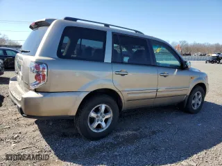 2006 Honda Pilot EX-L with VIN 5FNYF185X6B016255, listed as a Copart auction lot 50231695 with 150,916 mi miles and Salvage Title. Bid and sale history available at carsss.com. Image 3.