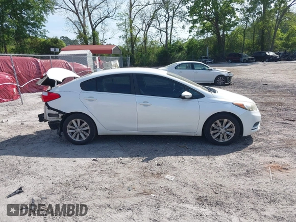 2016 Kia Forte LX z VIN KNAFX4A65G5583272, wystawiony jako IAAI lot #42086277 z przebiegiem 103 933 mil mil oraz . Historia ofert i sprzedaży dostępna na DreamBid. Obrazek 14.