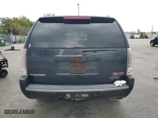 2008 GMC Yukon Denali with VIN 1GKFK63878J157477, listed as a Copart auction lot 52746295 with 170,094 mi miles and Salvage Title. Bid and sale history available at carsss.com. Image 6.