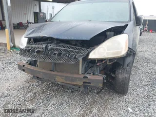 2004 Toyota Sienna CE with VIN 5TDZA23C04S085432, listed as a IAAI auction lot 41957426 with 273,480 mi miles. Bid and sale history available at carsss.com. Image 6.