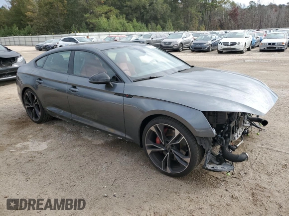 2023 Audi S5 Sportback Premium Plus z VIN WAUC4CF51PA050350, wystawiony jako Copart lot #77148214 z przebiegiem 32 237 mil mil oraz Szkoda całkowita • Salvage title. Historia ofert i sprzedaży dostępna na DreamBid. Obrazek 4.