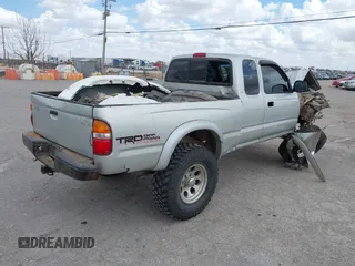 2003 Toyota Tacoma with VIN 5TEWN72N73Z240731, listed as a IAAI auction lot 41855825 with 227,583 mi miles. Bid and sale history available at carsss.com. Image 4.