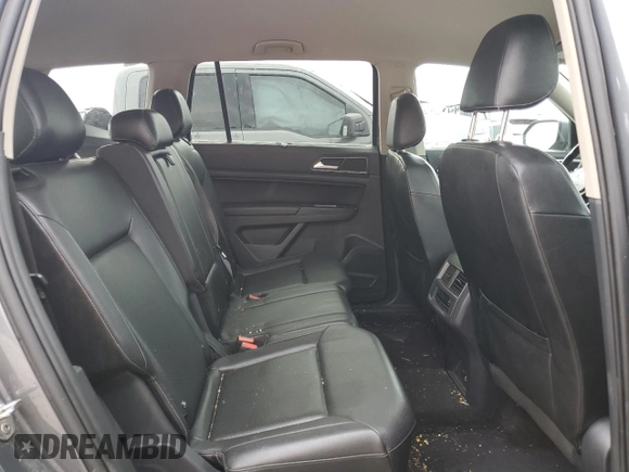 2018 Volkswagen Atlas SE with VIN 1V2CR2CA8JC516141, listed as a Copart auction lot 85286894 with 117,179 mi miles and Salvage title. Bid and sale history available at DreamBid. Image 11.