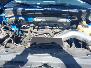 2014 Ford F-150 XL with VIN 1FTFX1EF2EFC25761, listed as a IAAI auction lot 41610999 with 265,989 mi miles. Bid and sale history available at carsss.com. Image 10.