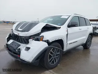 2019 Jeep Grand Cherokee Trailhawk with VIN 1C4RJFLG0KC837817, listed as a IAAI auction lot 41754787 with 86,235 mi miles. Bid and sale history available at carsss.com. Image 19.