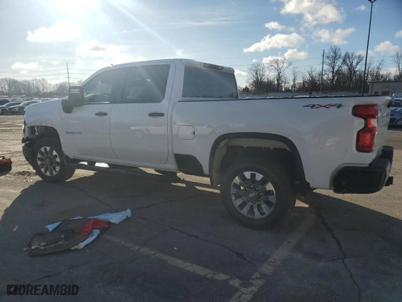 2024 Chevrolet Silverado 2500HD Custom with VIN 2GC4YME79R1242634, listed as a Copart auction lot 43542865 with 14,305 mi miles and Salvage Title. Bid and sale history available at carsss.com. Image 2.