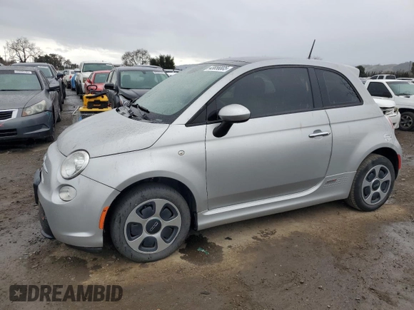 2014 FIAT 500e with VIN 3C3CFFGE8ET172792, listed as a Copart auction lot 43856805 with Not provided miles and Clean title. Bid and sale history available at DreamBid. Image 1.