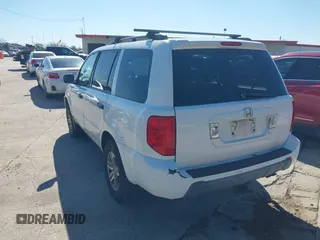 2003 Honda Pilot EX with VIN 2HKYF18523H578342, listed as a IAAI auction lot 41476959 with 367,541 mi miles and . Bid and sale history available at carsss.com. Image 3.