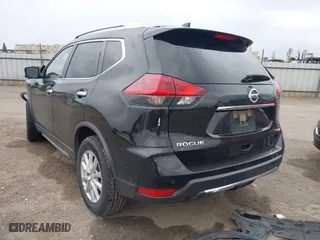 2020 Nissan Rogue SV with VIN JN8AT2MV8LW122981, listed as a IAAI auction lot 41895679 with 46,997 mi miles. Bid and sale history available at carsss.com. Image 3.