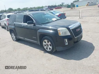 2014 GMC Terrain SLE z VIN 2GKALREK8E6239292, wystawiony jako IAAI lot #42292164 z przebiegiem 132 149 mil mil oraz . Historia ofert i sprzedaży dostępna na DreamBid. Obrazek 1.