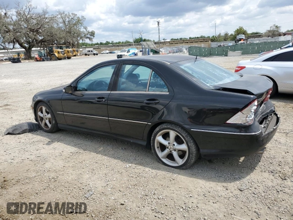 2005 Mercedes-Benz C 230 Kompressor с VIN WDBRF40J35F690593, выставлен на аукционе Copart как лот 56122435 с пробегом 227 250 миль миль и Списание • Salvage title. История ставок и продаж доступна на DreamBid. Изображение 2.